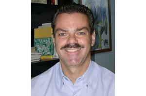 Director general de Hy-Line do Brasil, Sr. Rogerio Belzer.