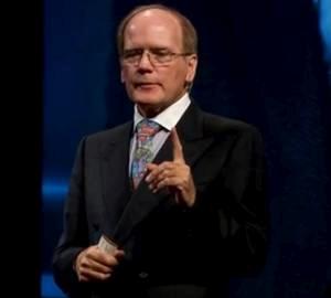 El Dr. Pearse Lyons destacó que hay que tener presente todos los aspectos que se discutieron durante estos días y actuar, para ser reales agentes de cambio.