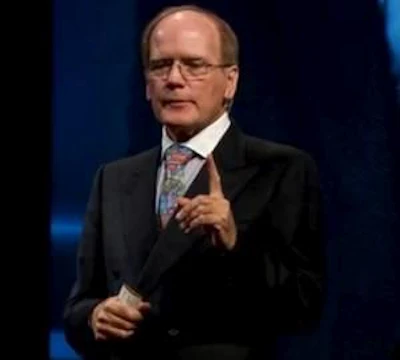El Dr. Pearse Lyons destacó que hay que tener presente todos los aspectos que se discutieron durante estos días y actuar, para ser reales agentes de cambio.