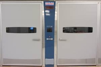 156809
