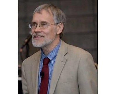 Dr. Paul Aho, economist for Poultry Perspectives, speaking at the Market Intelligence Forum, held during the 2015 International Production & Processing Expo.
