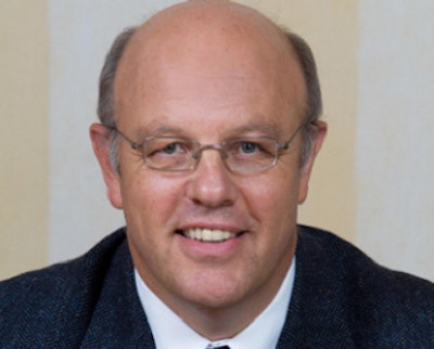 Aviagen UK Limited General Manager Graeme Dear addressed the challenges of meeting growing global demand for poultry at the recent Poultry Industry Education Trust (PIET) conference.