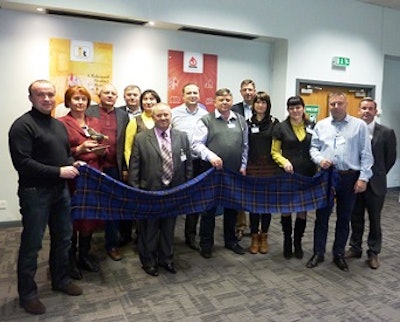 Representatives from Aviagen and PPR Broiler observed the fifth anniversary of the partnership between the two companies.
