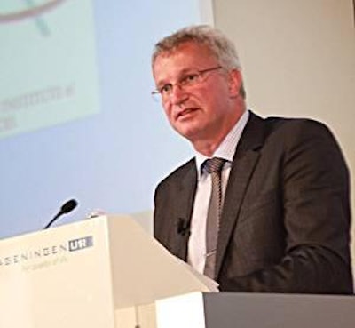 Dr. Martin Scholten, general director of the Wageningen UR Animal Science Group, noted that while the latest technologies in animal husbandry will have to be used to meet demand, they will have to be weighed against consumer concerns.