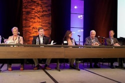 A panel of experts at the 2017 Chicken Marketing Summit discussed the thorny issues surrounding broiler welfare. | Gary Thornton