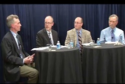 1304-USA-videopanel3