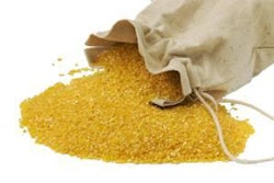 Maize flour in the bag – gluten free, isolated