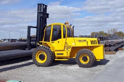 Sellick-Equipment-Limited-S150-rough-terrain-forklift