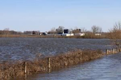 flooded-corn-field-1304FMmidwestflood