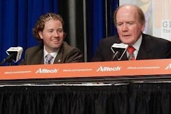 mark-pearse-lyons-1306FMalltech