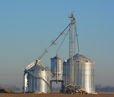 Farm Commercial Silos