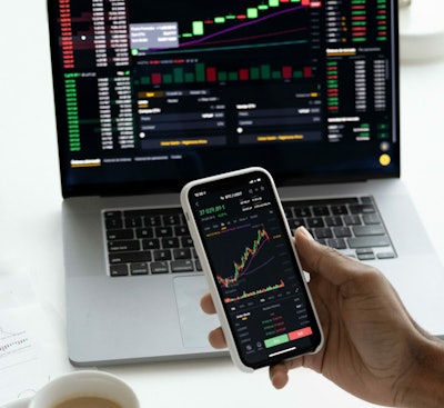 Market merchandising VIA PEXELS March 2021