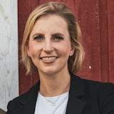 Erin 2021 Headshot Edited