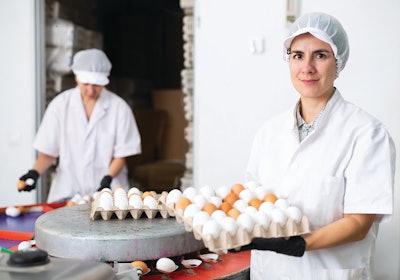 Latin America produced less broiler meat last year due to a contraction in production in Brazil, however, the region’s egg producers saw output rise.
