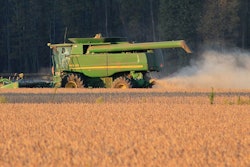 Soybean Harvest Combine Pixabay