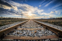 Railway Tracks Midwest Pixabay