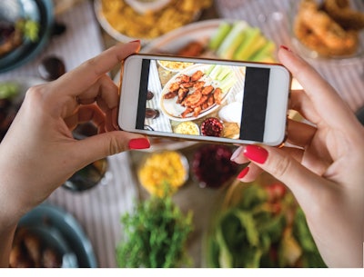 Smart Phone Chicken Wing Photo