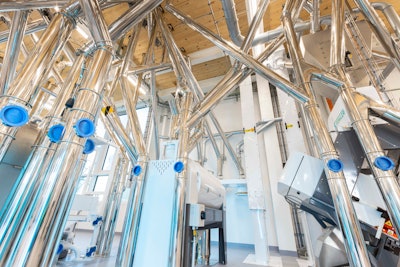 The Grain Innovation Center works as a leading-edge arena for customers to experiment, innovate, and find concrete solutions to meet their specific needs.