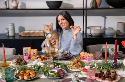 With over 100 wet cat food varieties, Wellness Pet and Hayley Erbert Hough are showing cat parents how to elevate the shared dining experience.