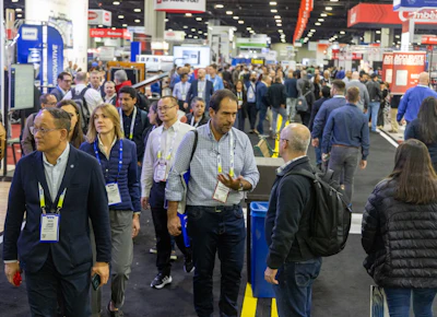 Ippe Tradeshow Floor1