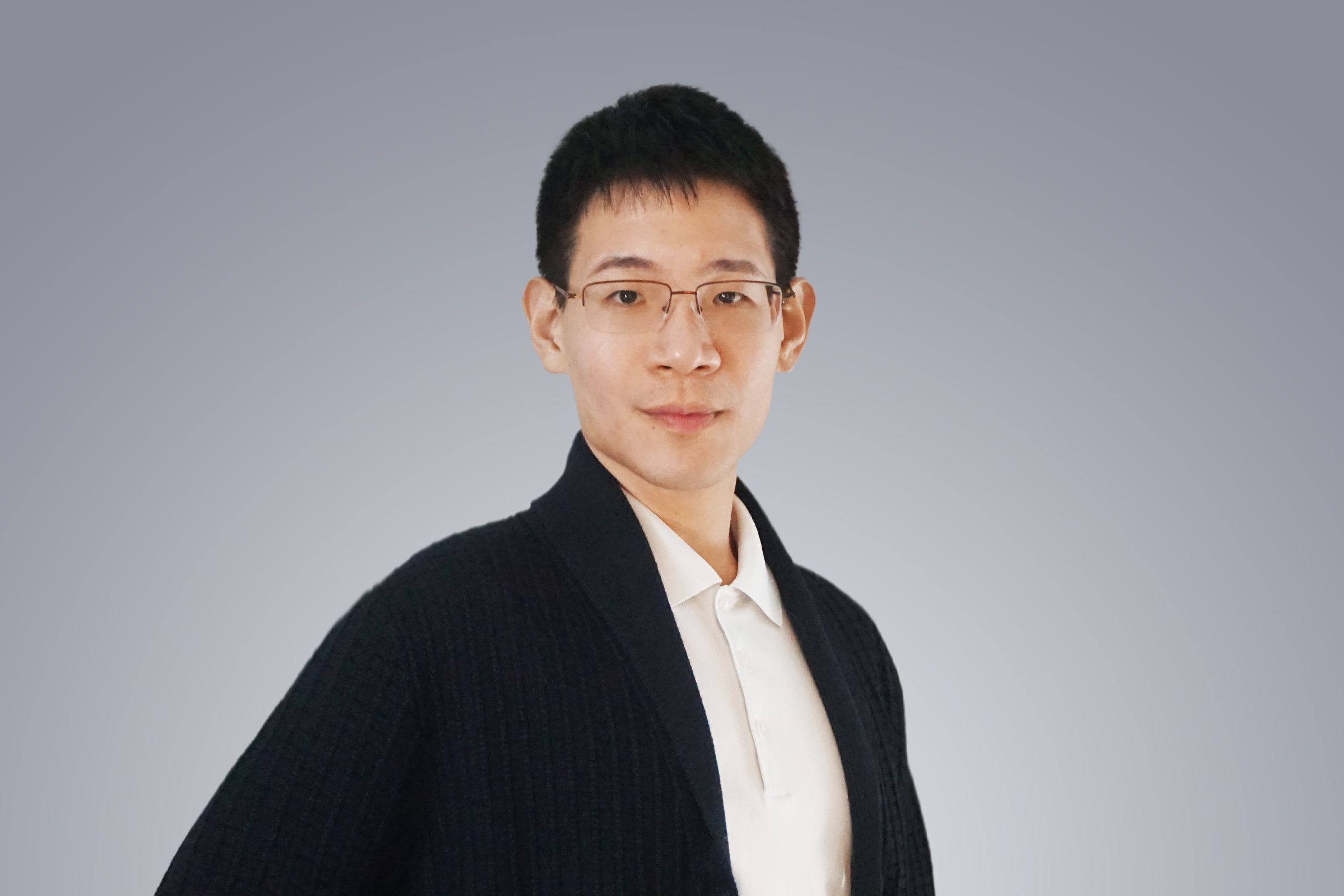 Hung, Yuan Tai Headshot