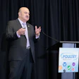 Ramin Karimpour, TARGAN's founder and CEO, explaining the benefits of AI-forward chick sex-sorting technology at the 2025 Poultry Tech Summit. (WATT Global Media)